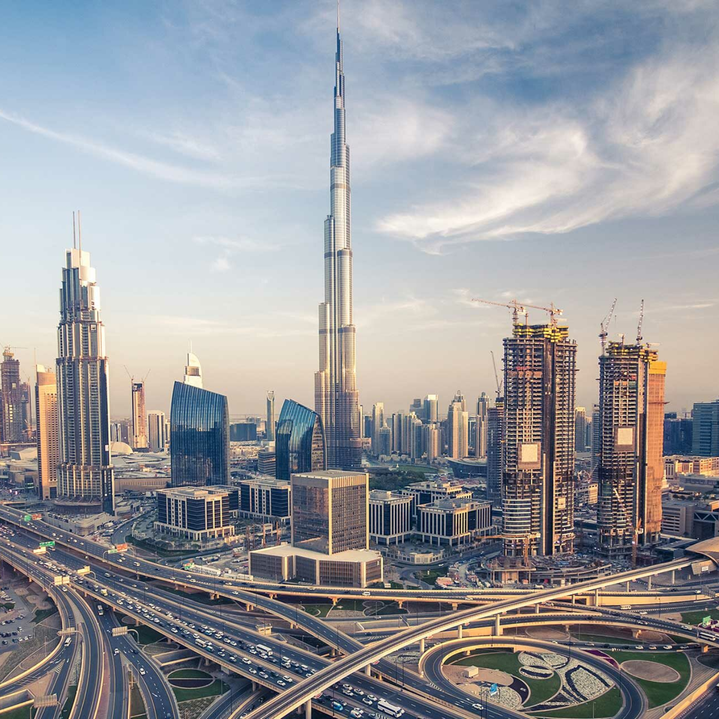 Dubai Escapade: Luxe, Sands, and Skyscrapers